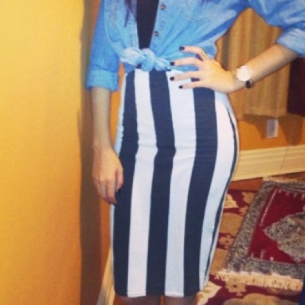 MIDI skirt